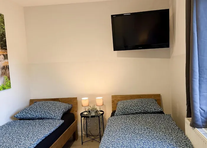 Haus Mit 3 - Aurora Hamburg